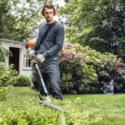 Alternative view of Taille-haie Stihl HL-KM 145°
