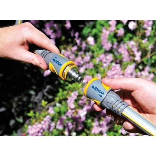 Raccord Adapteur Métal Hozelock Double Mâle Pro - 2044P0000 2 Raccord Adapteur Métal Hozelock Double Mâle Pro - 2044P0000 – Image 2