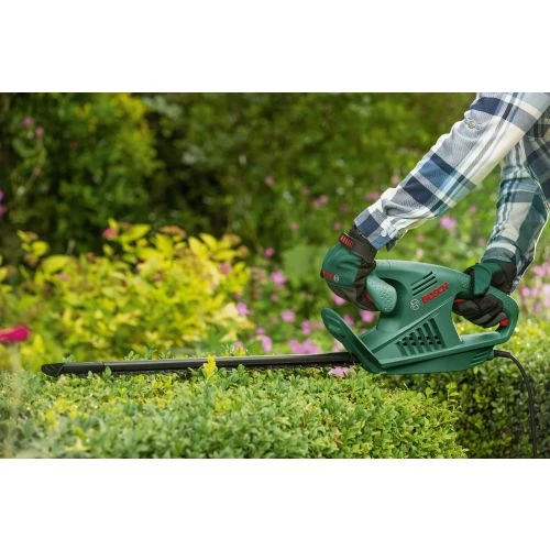 Taille-haies 420W Bosch EasyEdgeCut 45 - 0600847A05 5 Taille-haies 420W Bosch EasyEdgeCut 45 - 0600847A05 – Image 5