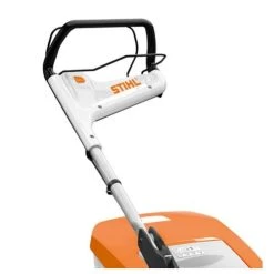 Tondeuse à Gazon Thermique Tractée Stihl RM 448 TC 140 Cm³ -Weber Boutique AFD 93305